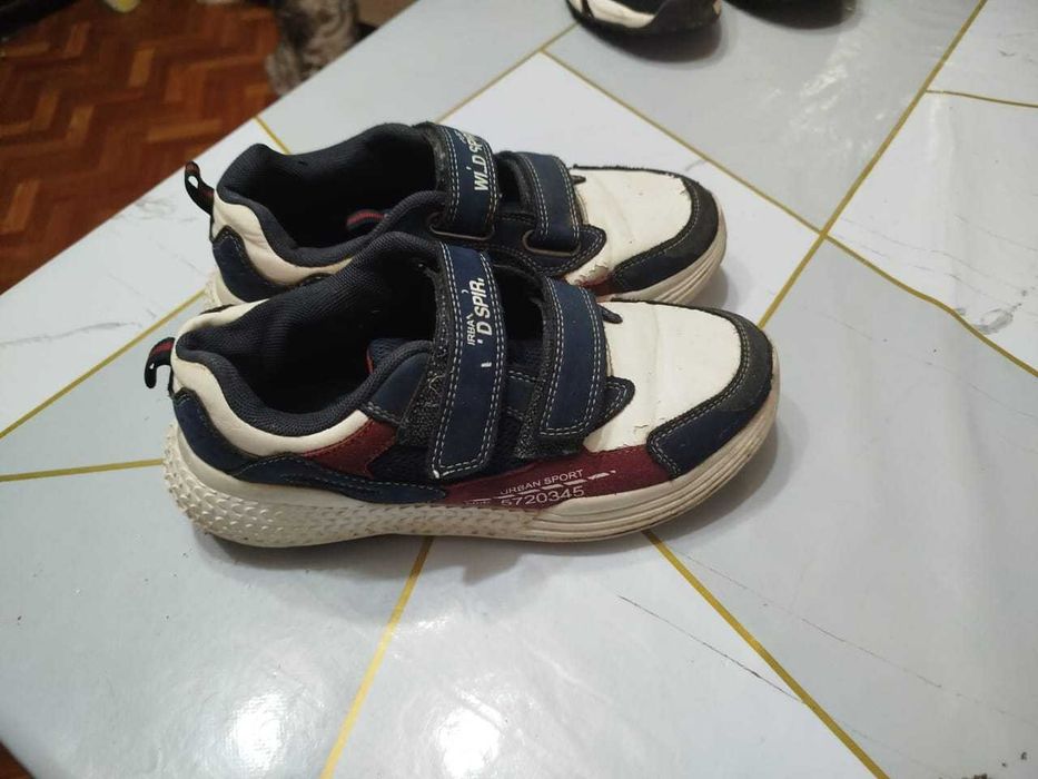 Отдам детские вещи