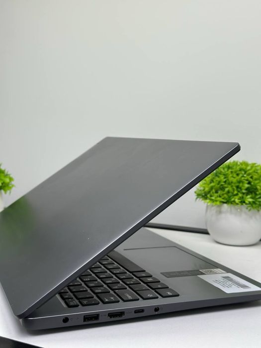 Lenovo core i3-13