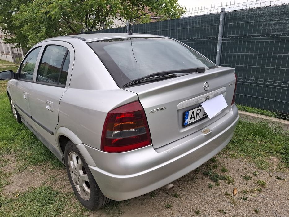 Opel Astra G 1.6 benzină