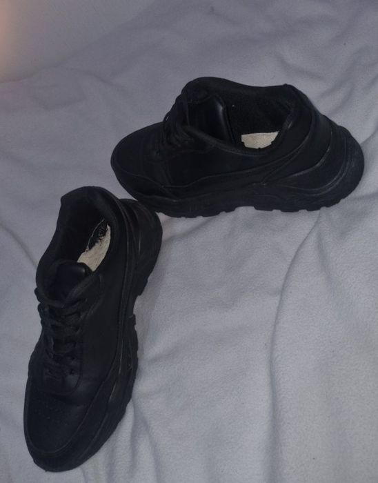 Adidași fete,mărimea 37