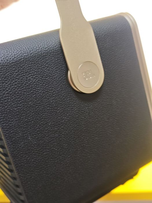 Boxa Portabila Jbl autentich 300