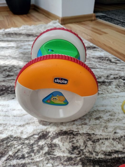 Vând lot jucari  Fisher Price și Chicco