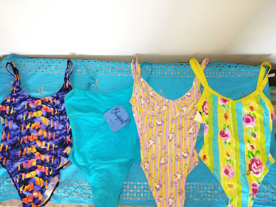 Бански костюми нови