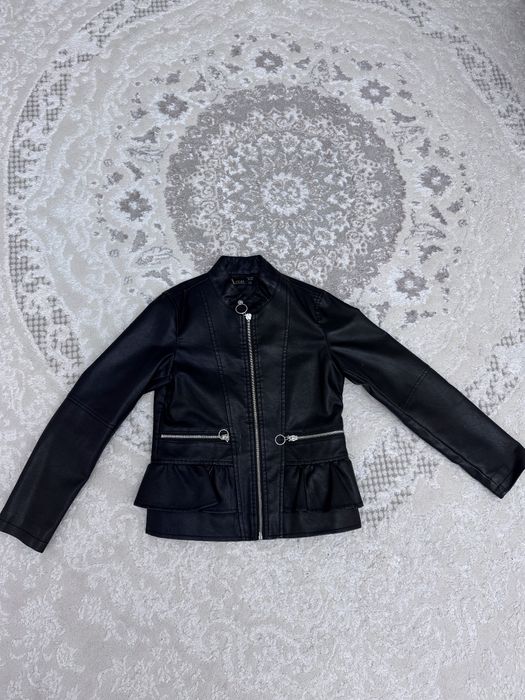 Продаю женскую одежду