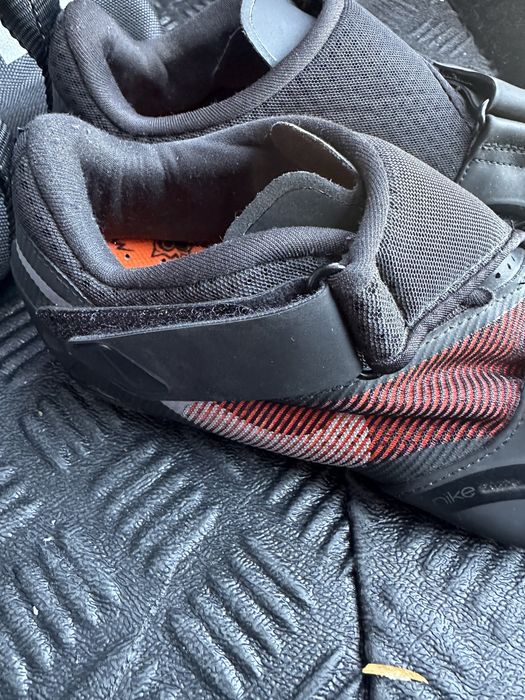 Adidasi ciclism nike