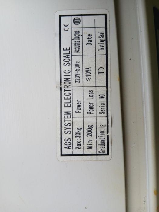 Tarozi sotiladi srochna 30kg