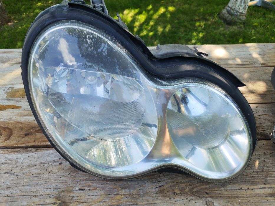 Faruri Mercedes W203 facelift halogen