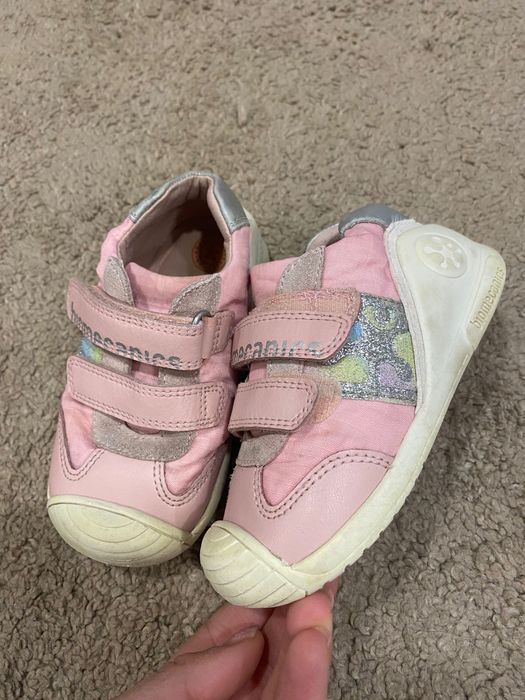 Маратонки Адидас и Биомеханик