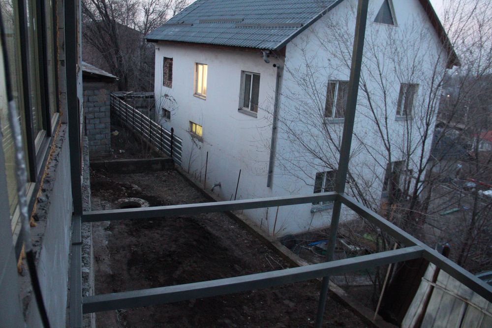 Дом с высокими потолками (4 метра)