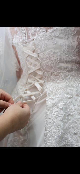 Свадебное платье