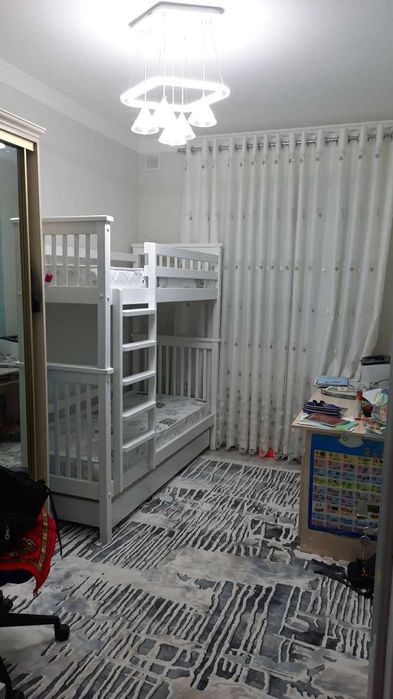 Шкаф для одежды и кровать 3-эт Б/У