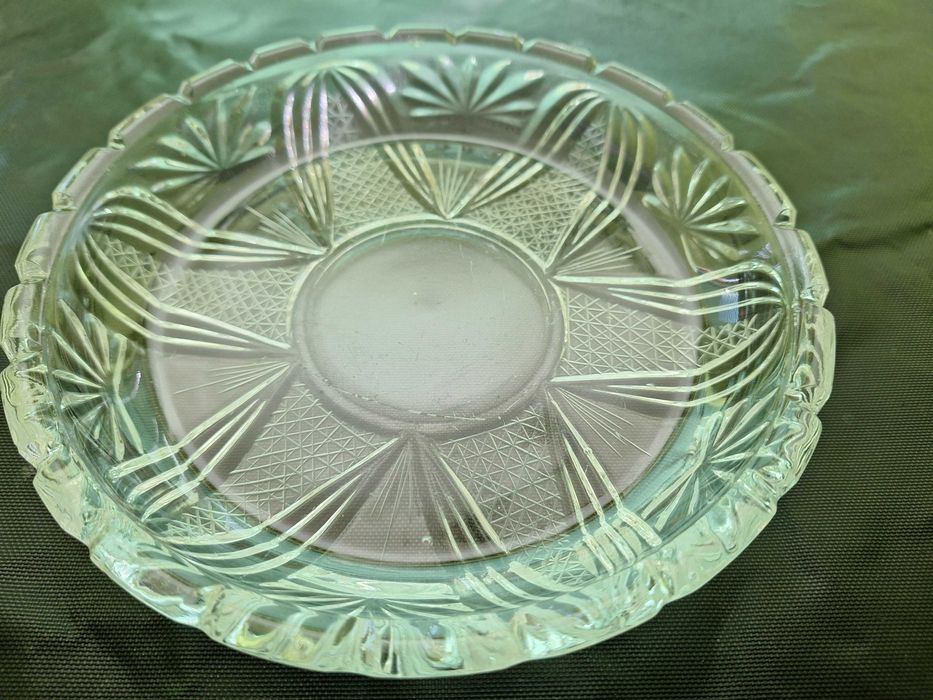 Кристални съдове и дуралексов сервиз за чай оригинален