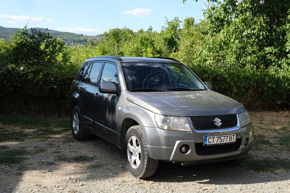 Suzuki Grand Vitara ГАЗ 2.0 бензин • Автоматик • 2006 г.