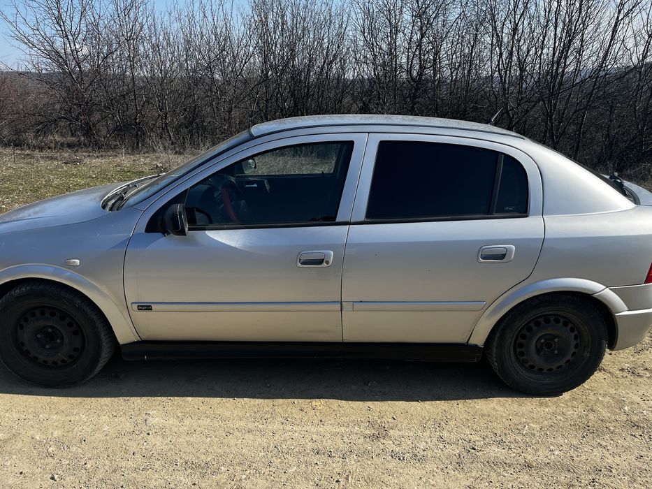 Opel Astra 1,6 Automata
