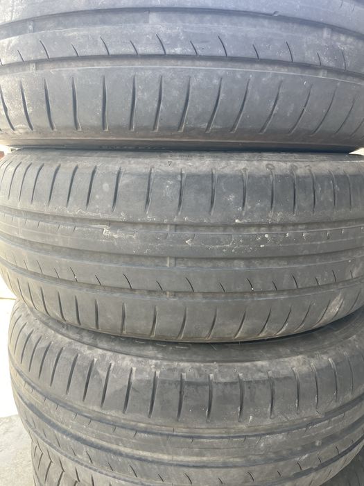 Set 4 roti, Passat, 195/65/R15