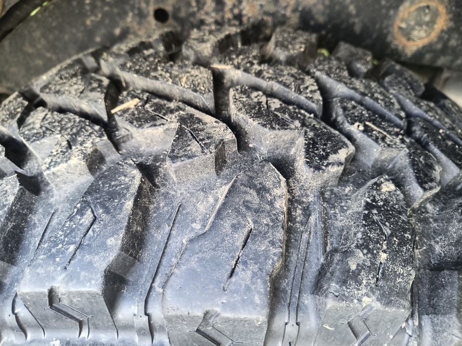 33 12.5 R15 YOKOHAMA GEOLANDER m/t G003