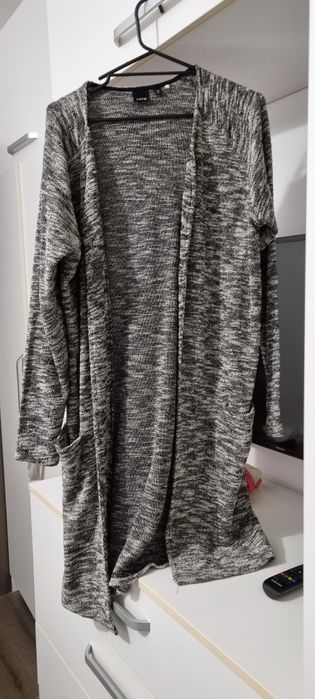 Rochita si cardigan cadou