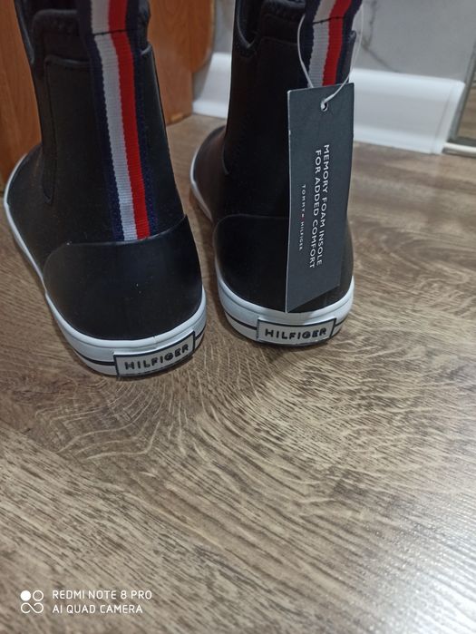 Продам обувь сапожки