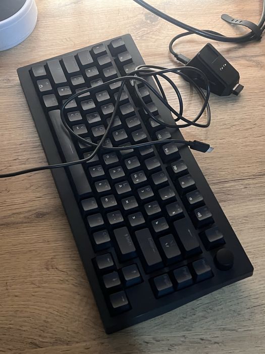 Продам срочно игровую клавиатуру 75% Lemokey X6 QMK
