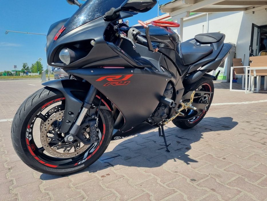 Yamaha  R1 big bang