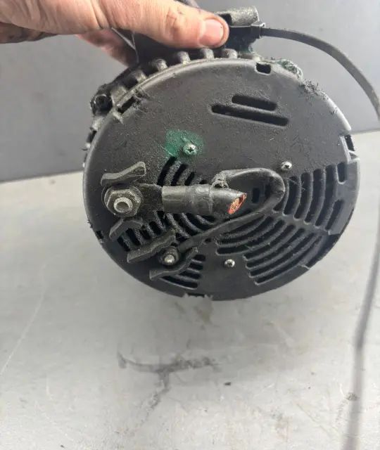 Alternator Mercedes-Benz ML 2000 ML 270 CDI MT (163 hp)
