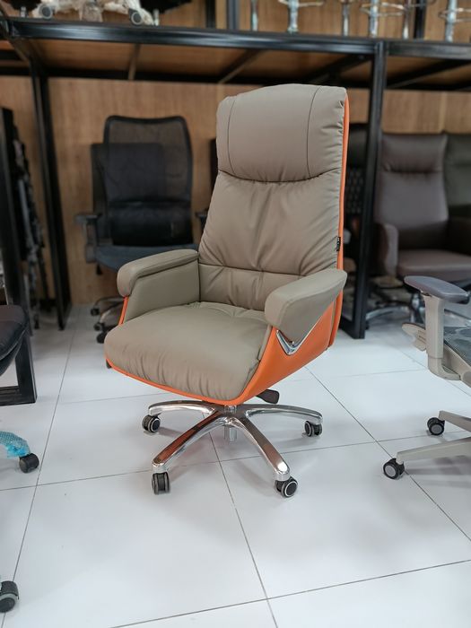 Кресло для офиса и дома -  ALFRED