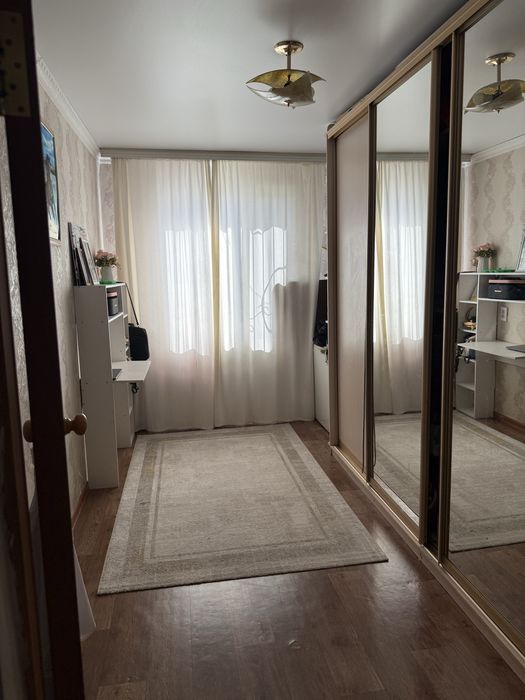 продается квартира(5мкр)