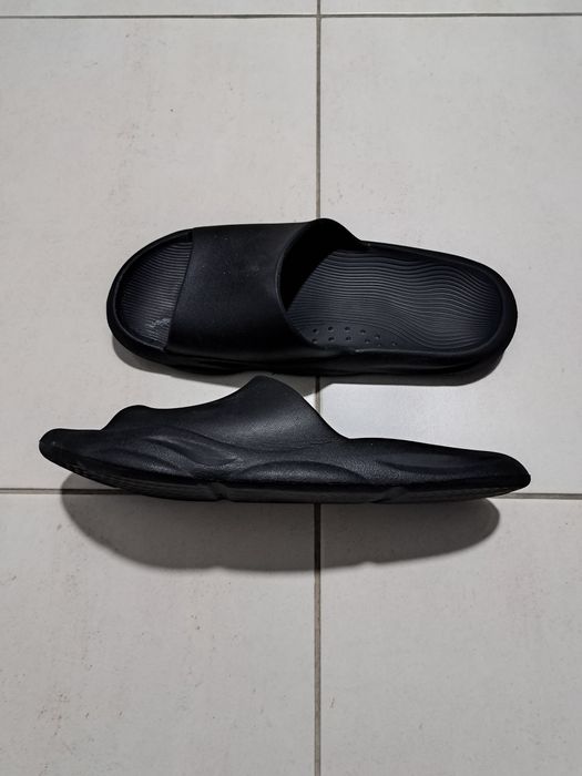 Slapi marime 42 - 43