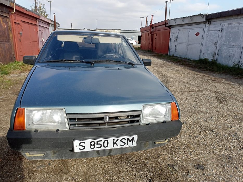 Продам автомобиль ваз 21093