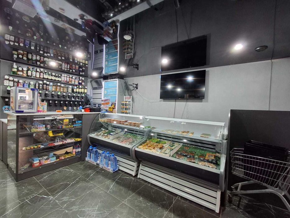 Минимаркет, S 225.4 м2, 50 лет Октября, 46