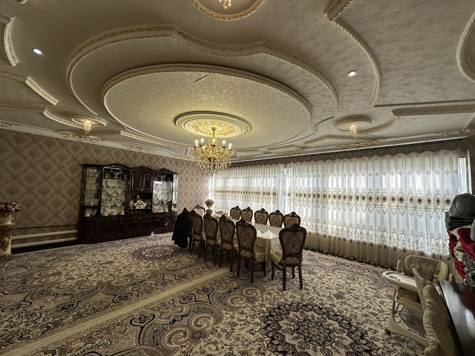 Yunusobodda katta hovli yer narxida