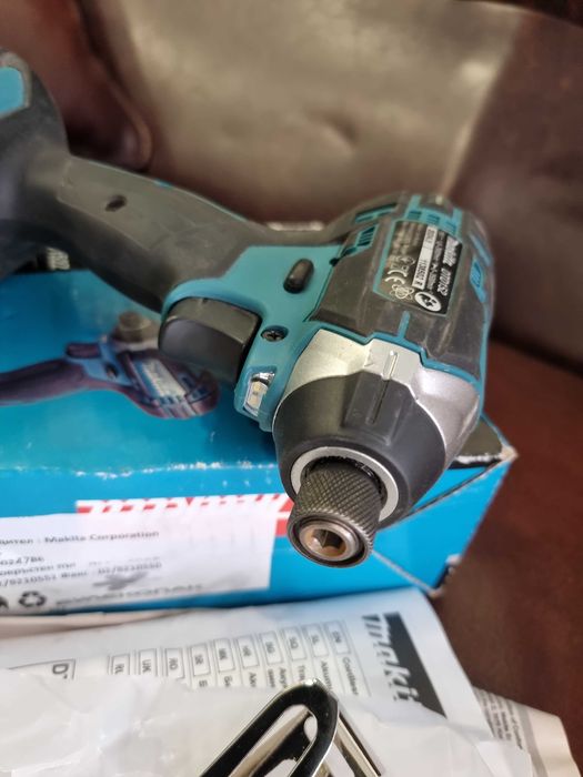 Акумулаторен Импакт Винтоверт Makita