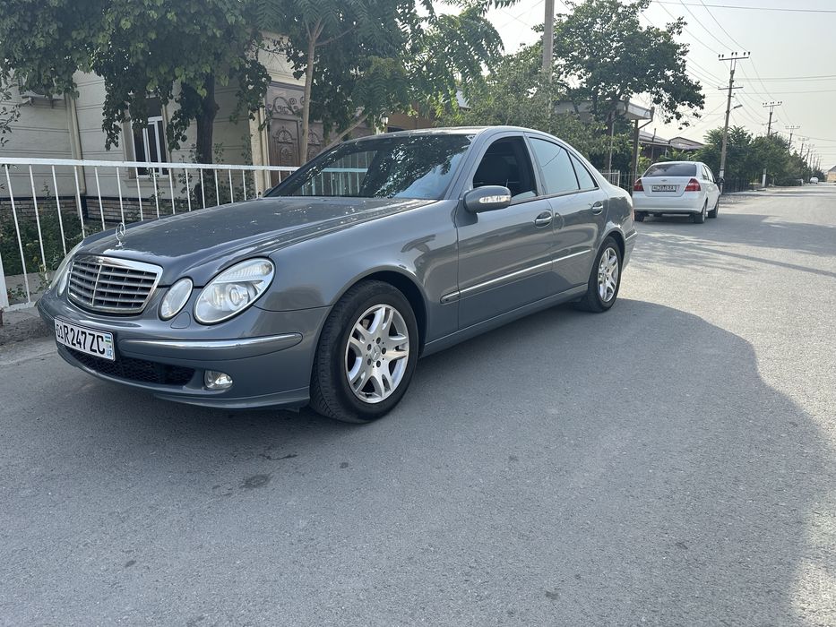 Mercedes W211 E240 Elegant
