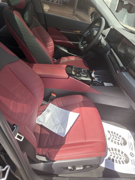 BMW i5 40L M-Sport 2025 yil