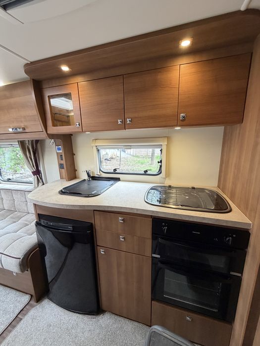 Rulota Elddis Affinity 2013 - rulota premium , complet echipata