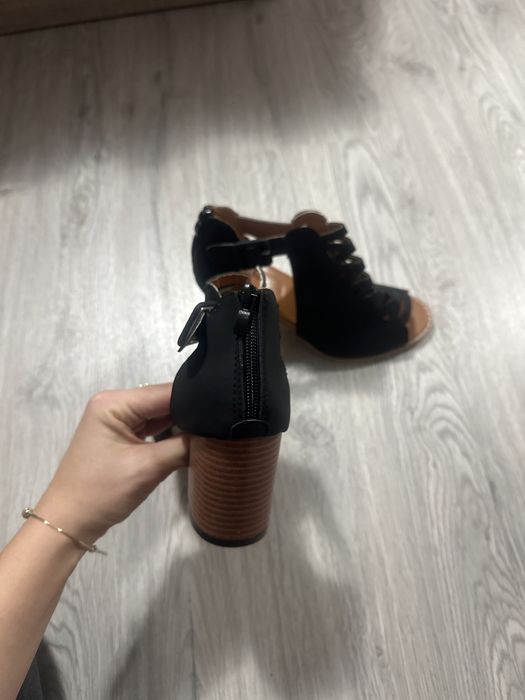 Sandale damă, mărimea 39