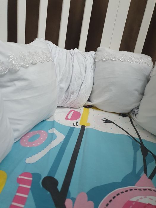 Подушечки - бортики на детскую кровать