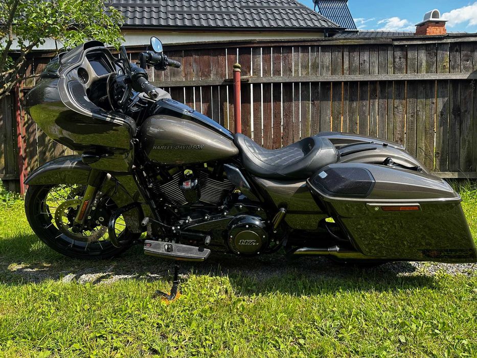 Harley Davidson I CVO Road Glide, FLTRXSE