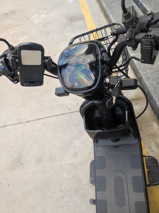 Электроскутер NEKSUS R-16 на продажу.Elektr Skuter Sotiladi