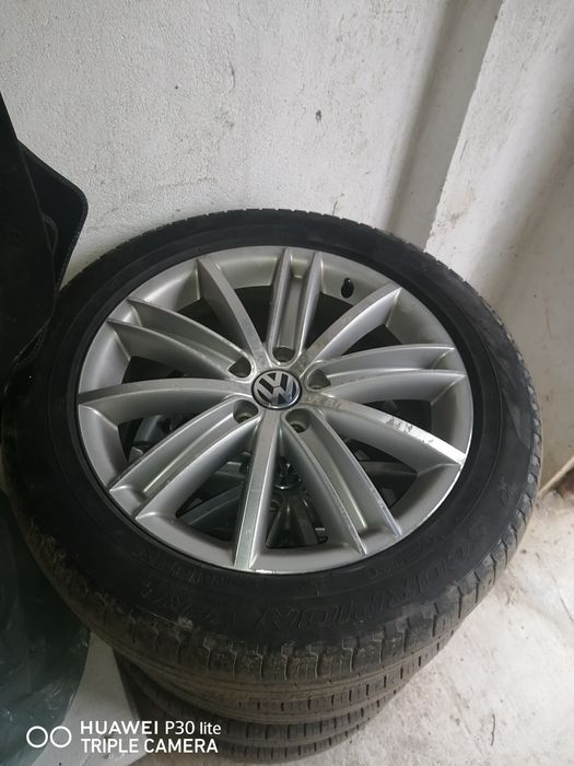 Vând sau schimb genti r18 cu tot cu cauciucuri