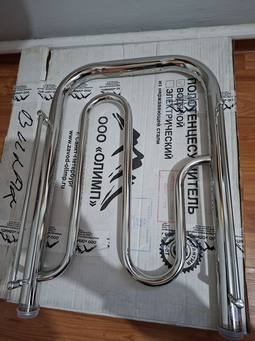 Полотенца сушитель продам