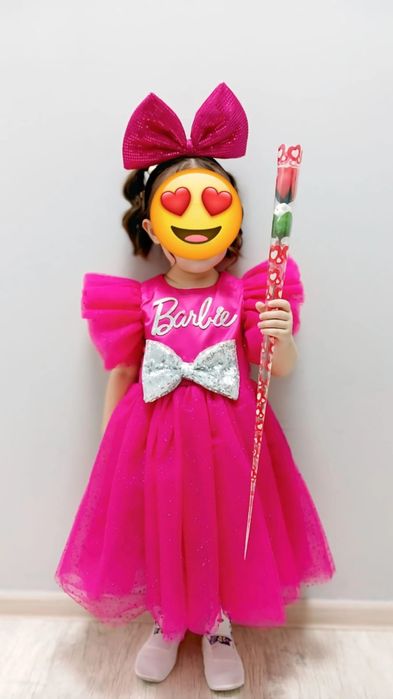 Продам красивое платье Барби для девочки