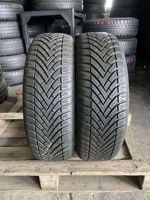 2 anvelope de iarna 185/65/15 Vredestein DOT 2023!