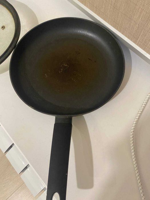 Продаю сковороду