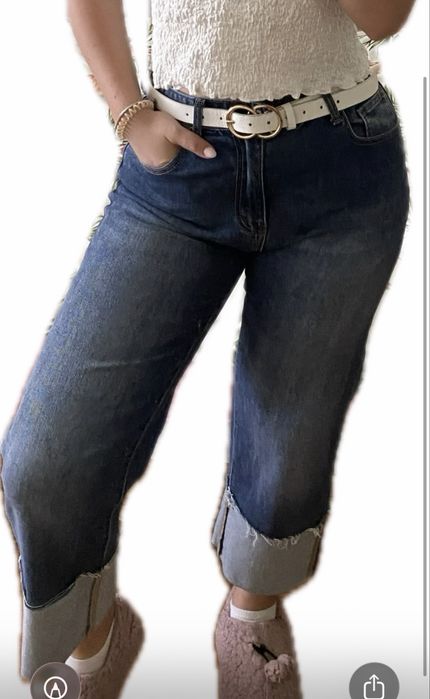 Дънки wide leg с широк подгъв