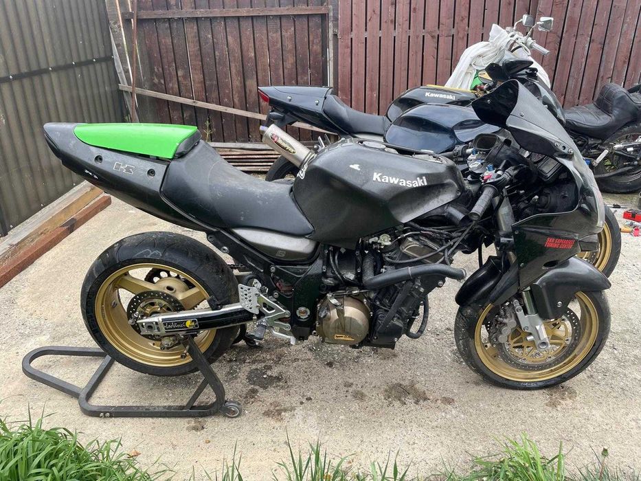 Kawasaki ZX-12R ninja piese pentru toate modele 2000 - 2006