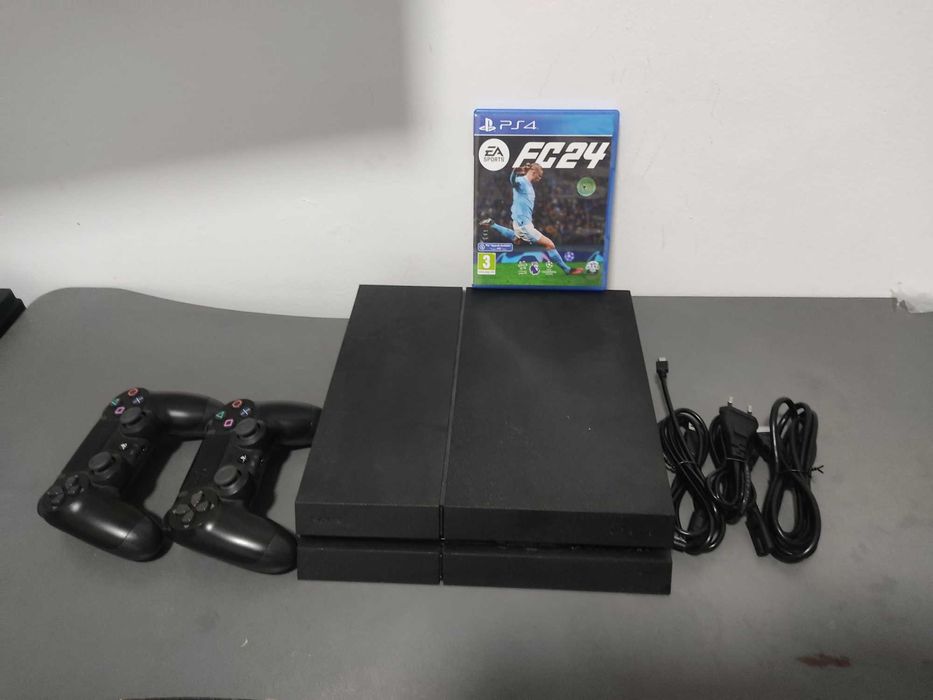 Продается пс4 новый