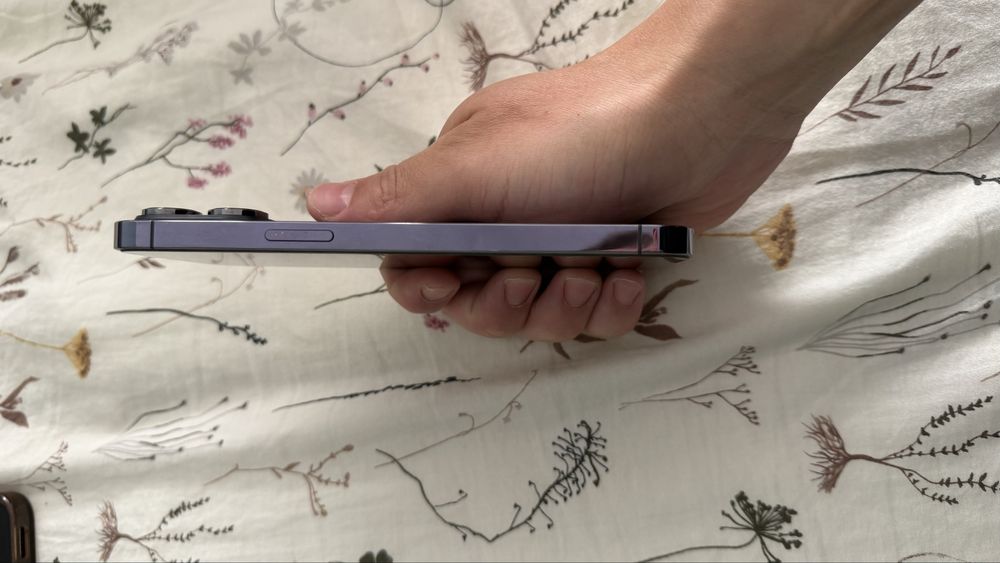 iPhone 14 Pro Max 256GB Deep Purple – Impecabil + 8 Huse