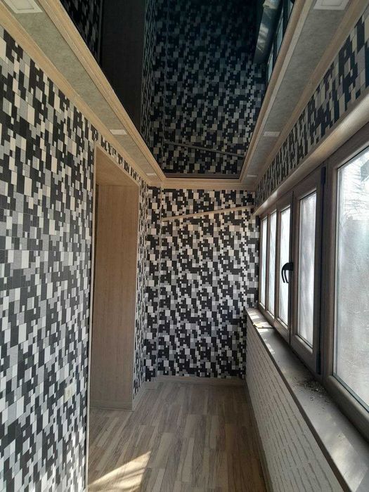 Navoyi viloyati navoyi shaxrida  2/2/4 sotiladi 50000$