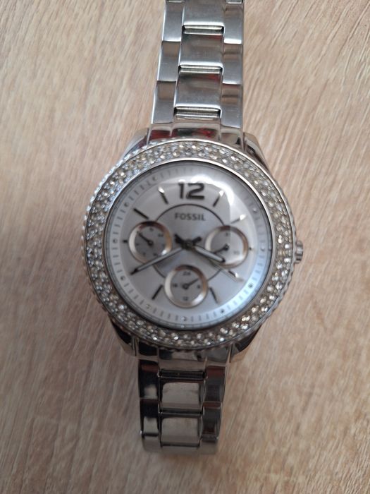 Vând  ceas Fossil